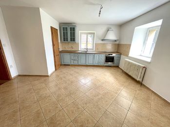 Kuchyně - Pronájem bytu 3+1 v osobním vlastnictví 126 m², Radomyšl