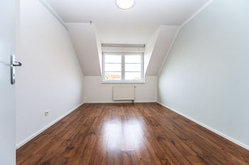 Pronájem bytu 4+kk v osobním vlastnictví 102 m², Holubice