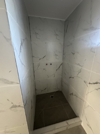 Prodej nájemního domu 700 m², Cheb