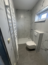 Prodej nájemního domu 700 m², Cheb