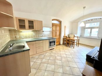 Kuchyně - Pronájem bytu 3+1 v osobním vlastnictví 98 m², Radomyšl