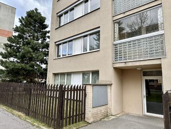 Pronájem bytu 3+kk v družstevním vlastnictví 64 m², Praha 9 - Horní Počernice