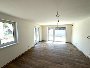 pokoj - současný stav - Prodej domu 110 m², Mukařov