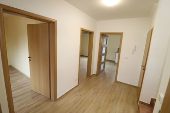 Chodba - Pronájem domu 160 m², Horoměřice
