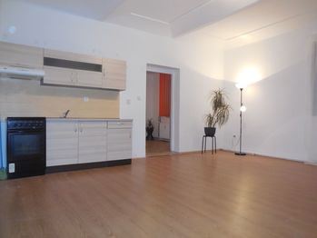 kuchyňský kout - Pronájem bytu 2+kk v osobním vlastnictví 48 m², Česká Třebová 