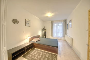 Ložnice s šatnou - Pronájem bytu 2+kk v osobním vlastnictví 60 m², Poděbrady