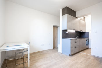 Pronájem bytu 2+kk v osobním vlastnictví 31 m², Brno