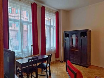 Pronájem bytu 1+1 v osobním vlastnictví 51 m², Brno