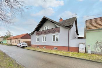 Prodej domu 350 m², Kralupy nad Vltavou (ID 061-