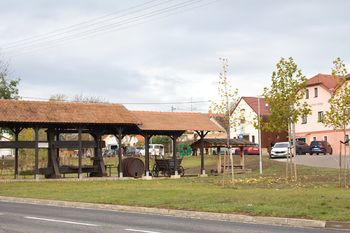 Prodej pozemku 12925 m², Nový Šaldorf-Sedlešovice
