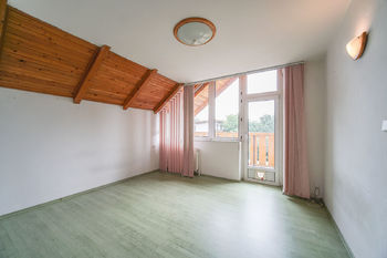 Pronájem domu 150 m², Praha 9 - Újezd nad Lesy