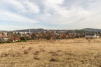 Prodej pozemku 1389 m², Velké Popovice