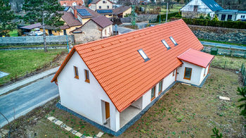 Prodej domu 227 m², Dobrovítov