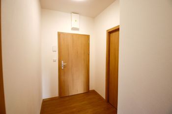 předsíň - Pronájem bytu 2+kk v osobním vlastnictví 53 m², České Budějovice