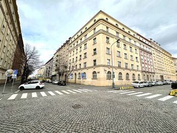 Prodej bytu 3+kk v osobním vlastnictví, Praha 3 - Vinohrady