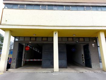 asd - Prodej garážového stání 12 m², Brno