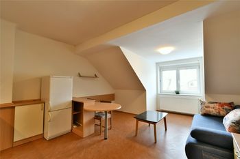 Pronájem bytu 2+kk v osobním vlastnictví 50 m², Hradec Králové