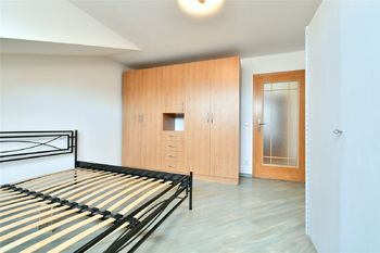 Pronájem bytu 2+kk v osobním vlastnictví 50 m², Hradec Králové