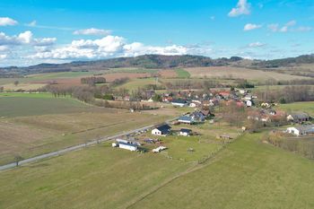 Prodej pozemku 4071 m², Sedlec-Prčice