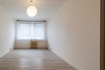 Prodej bytu 2+kk v osobním vlastnictví 39 m², Praha 9 - Černý Most