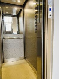 foto 19 - výtah - Prodej bytu 3+1 v osobním vlastnictví 74 m², Jablonec nad Nisou