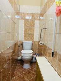 foto 17 - WC - Prodej bytu 3+1 v osobním vlastnictví 74 m², Jablonec nad Nisou