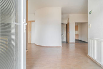 Prodej jiných prostor 844 m², Buštěhrad