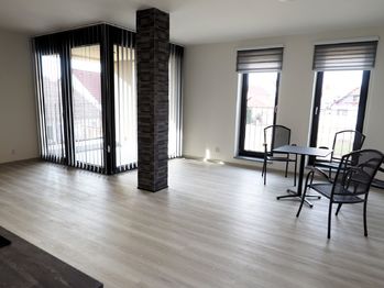 Pronájem bytu 4+kk v osobním vlastnictví 163 m², Pohořelice
