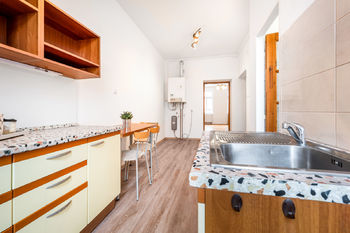 kuchyň - Prodej bytu 1+1 v osobním vlastnictví 44 m², České Budějovice