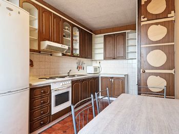 Prodej bytu 3+1 v osobním vlastnictví 73 m², Praha 9 - Hloubětín