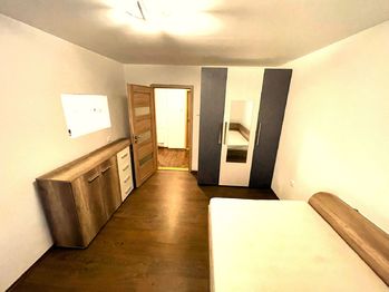 Pronájem bytu 2+1 v osobním vlastnictví 52 m², Chvaletice
