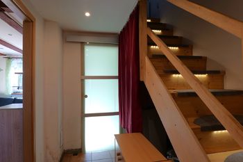 Schodiště do podkroví - Prodej domu 55 m², Střezimíř