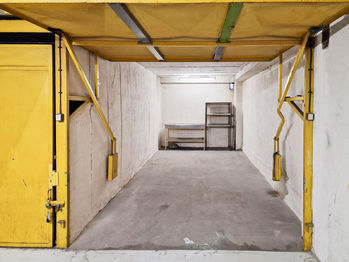 Prodej garáže 18 m², Praha 6 - Liboc