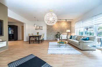 Prodej domu 173 m², Jirny