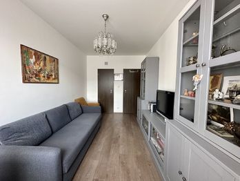 Prodej bytu 2+kk v družstevním vlastnictví, Praha 10 - Dolní Měcholupy