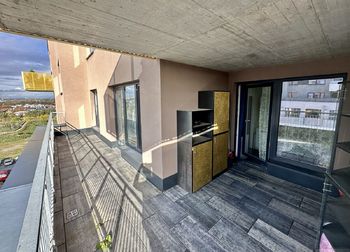 Prodej bytu 2+kk v družstevním vlastnictví, Praha 10 - Dolní Měcholupy