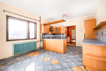 Prodej domu 280 m², Zdíkov