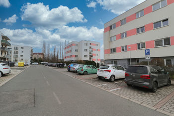 Okolí - Prodej bytu 3+kk v osobním vlastnictví 61 m², Milovice