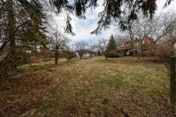 Prodej pozemku 1545 m², Sulice