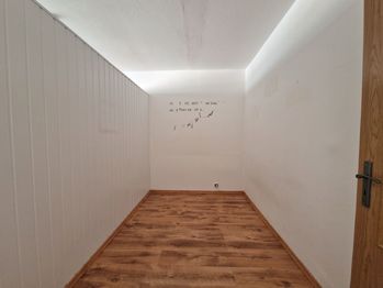Prodej bytu 2+1 v osobním vlastnictví 63 m², Děčín