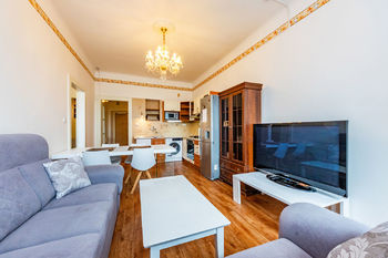 Prodej bytu 3+kk v osobním vlastnictví 74 m², Praha 4 - Nusle