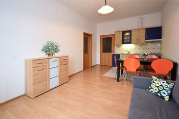 Pronájem bytu 2+kk v osobním vlastnictví 44 m², Praha 4 - Podolí