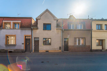 Prodej domu 170 m², Dolní Chvatliny