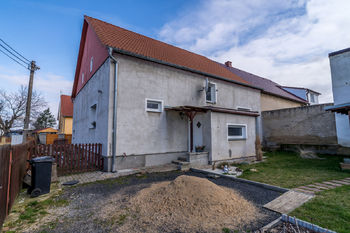 Prodej domu 95 m², Žalany