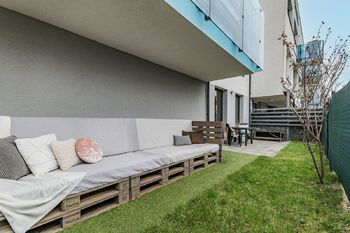 Prodej bytu 2+kk v osobním vlastnictví 31 m², Praha 9 - Letňany