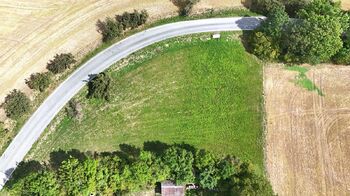 Prodej pozemku 2585 m², Jedlá