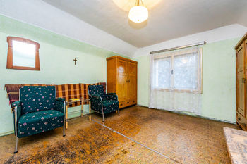Prodej domu 120 m², Nižbor