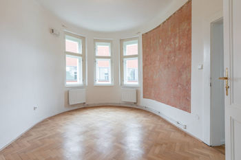 Pokoj - Pronájem bytu v osobním vlastnictví 13 m², Praha 8 - Libeň 