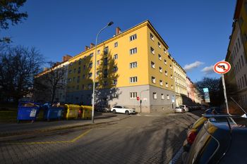 Pronájem bytu 1+1 v osobním vlastnictví 54 m², Brno