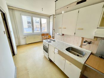 Kuchyně - Prodej bytu 1+1 v osobním vlastnictví 43 m², Strakonice